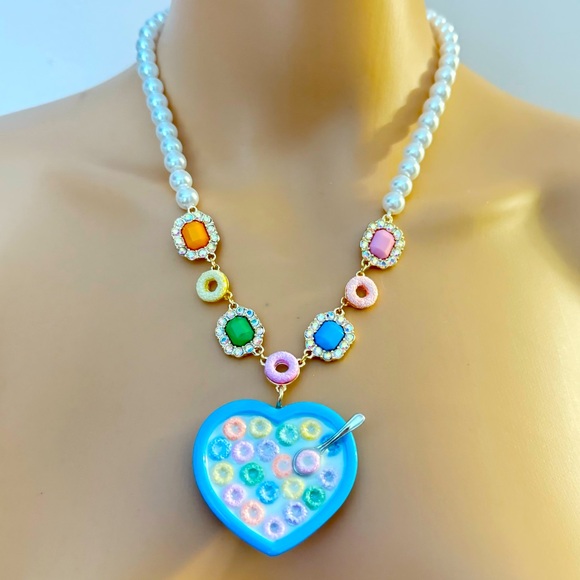 New Betsey Johnson CEREAL NECKLACE MULTI